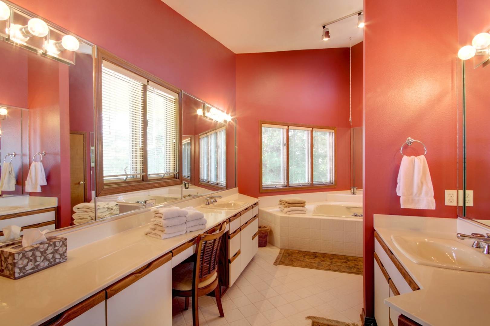 101 E. Cypress Point Pensacola, FL 32514