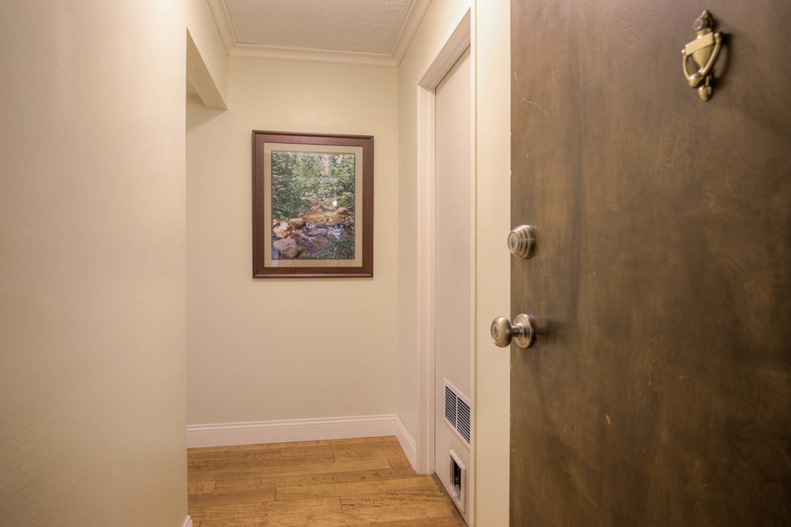 10100 West 96th Street, Unit E Overland Park, KS 66212