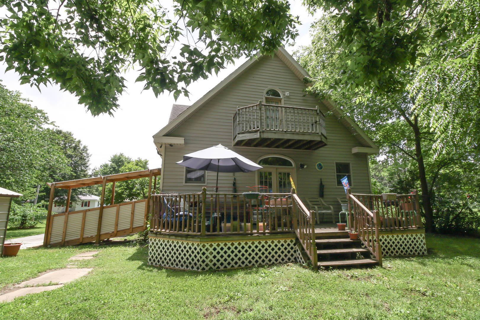 Brivity 1629 W Calhoun Springfield, MO 65802 Virtual Tour