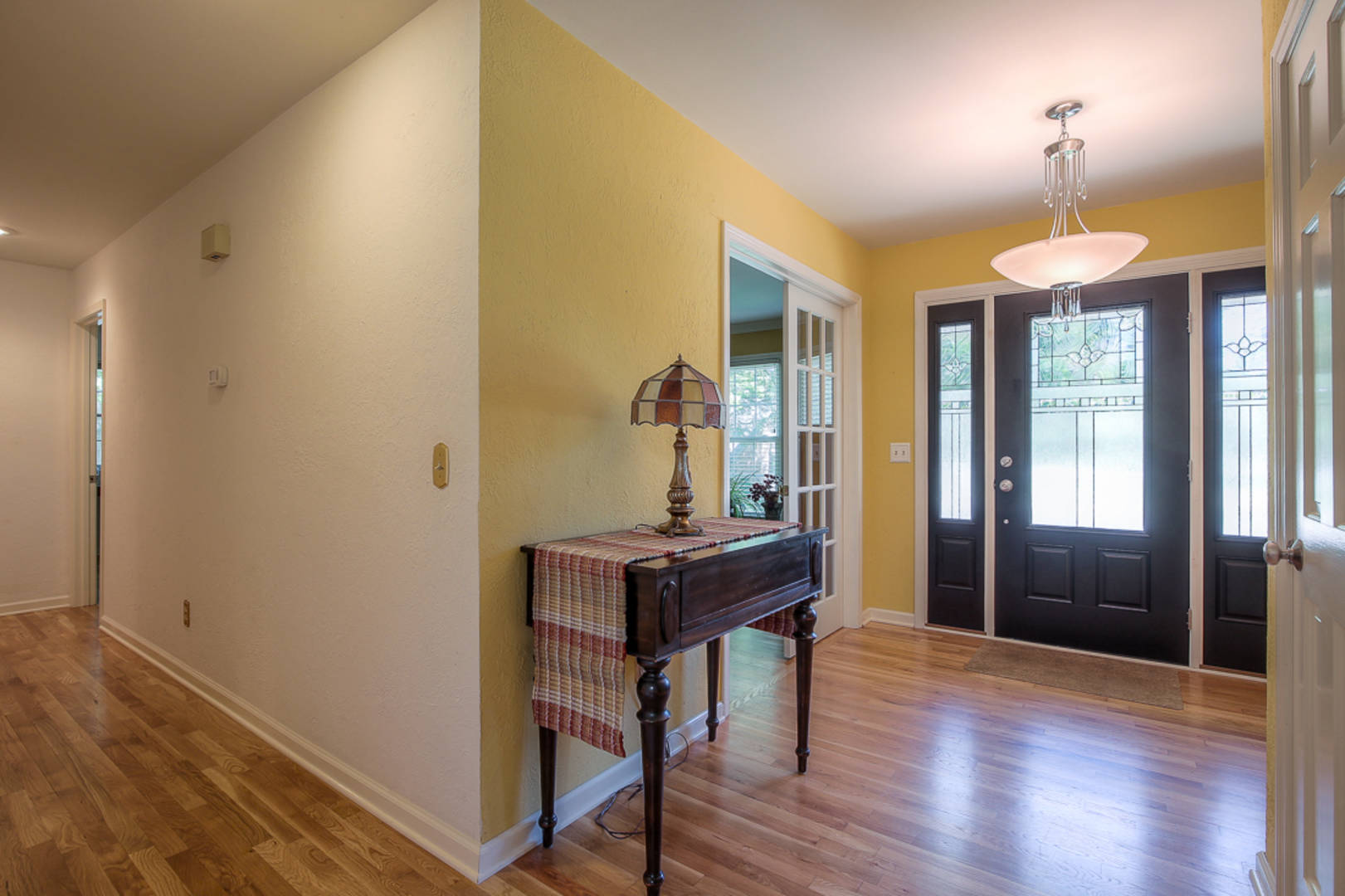 12020 Cherokee Lane Leawood, KS 66209