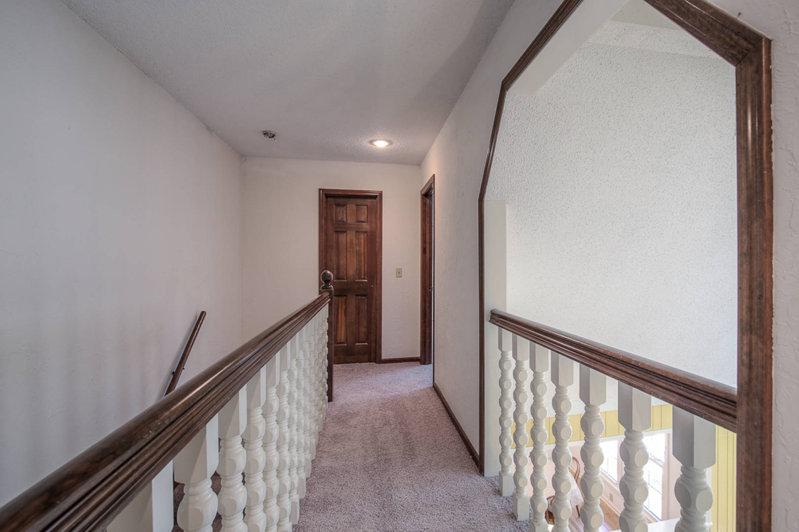 12020 Cherokee Lane Leawood, KS 66209