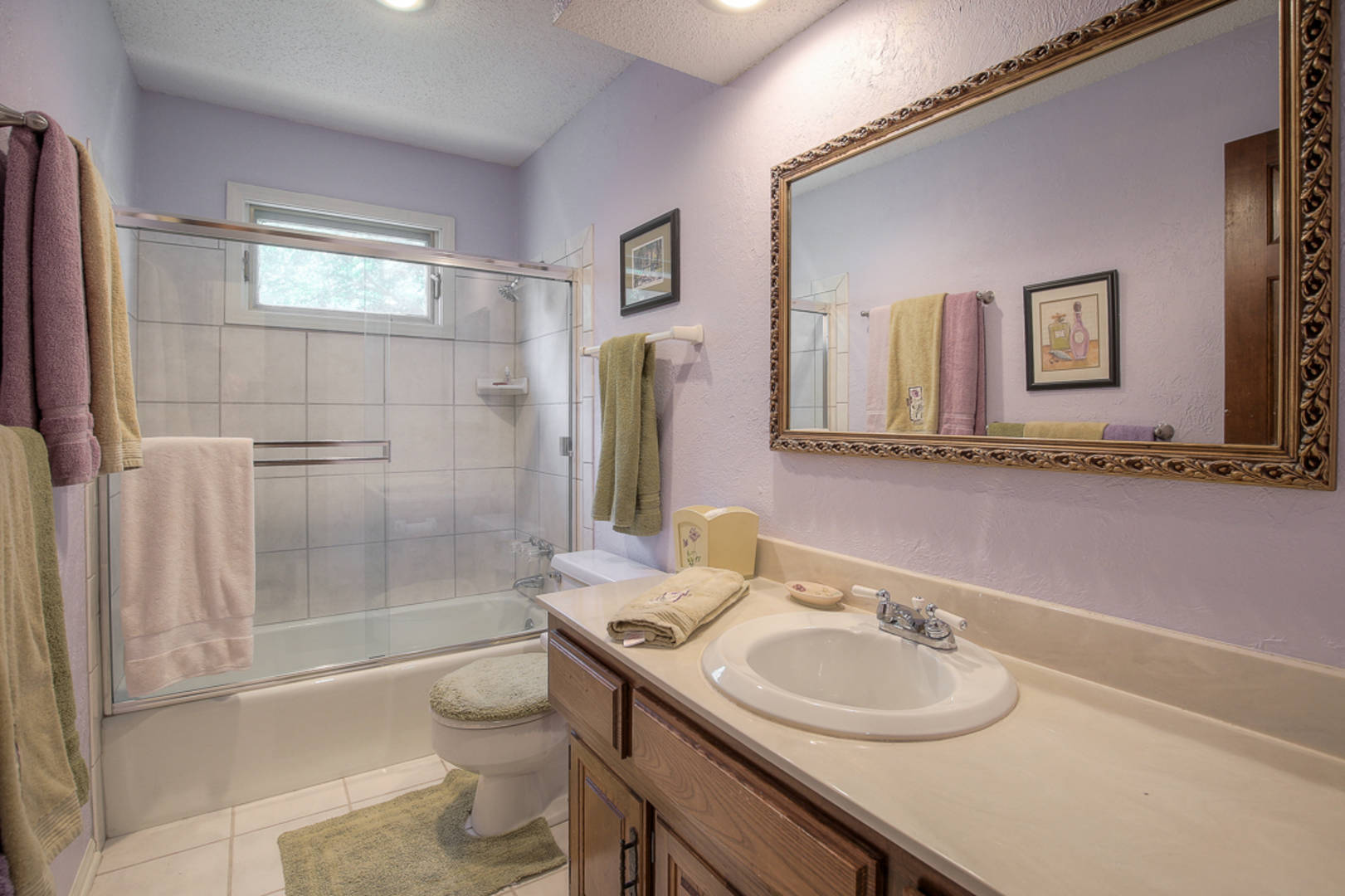 12020 Cherokee Lane Leawood, KS 66209
