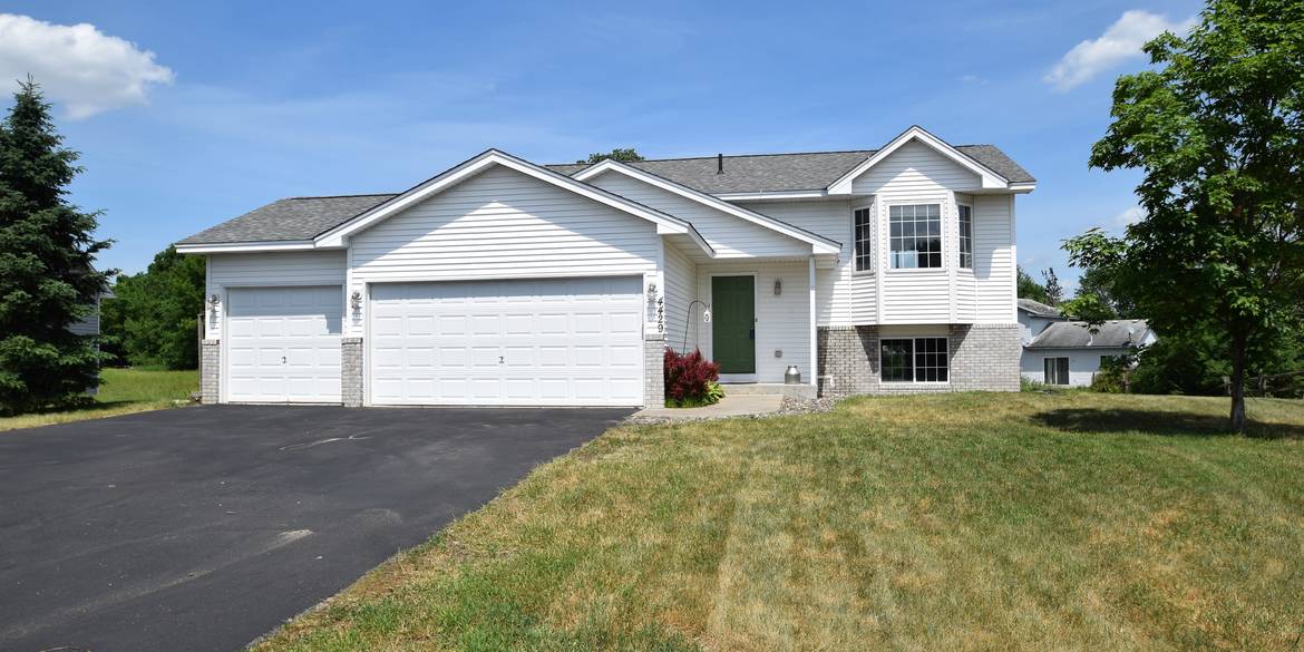 Brivity 4429 231st Court NW Saint Francis, MN 55070