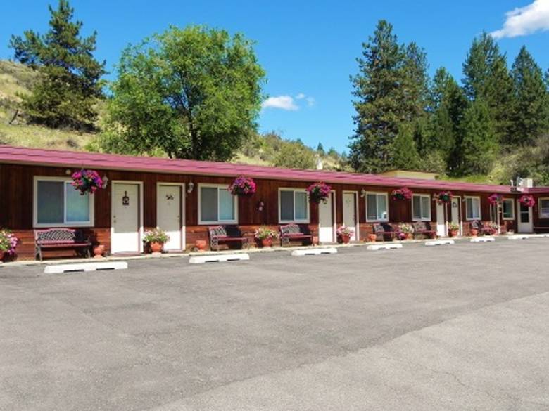 Brivity 340 E Railroad Avenue Plains, MT 59859