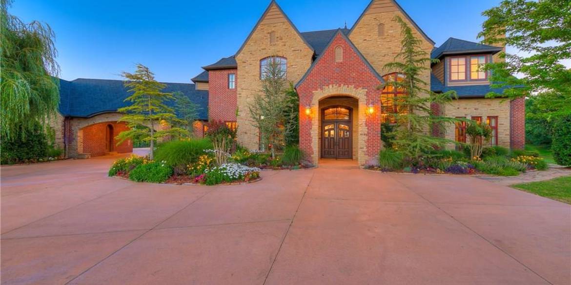 Brivity 11416 Hillsdale Dr. Edmond, OK Edmond, OK 73013