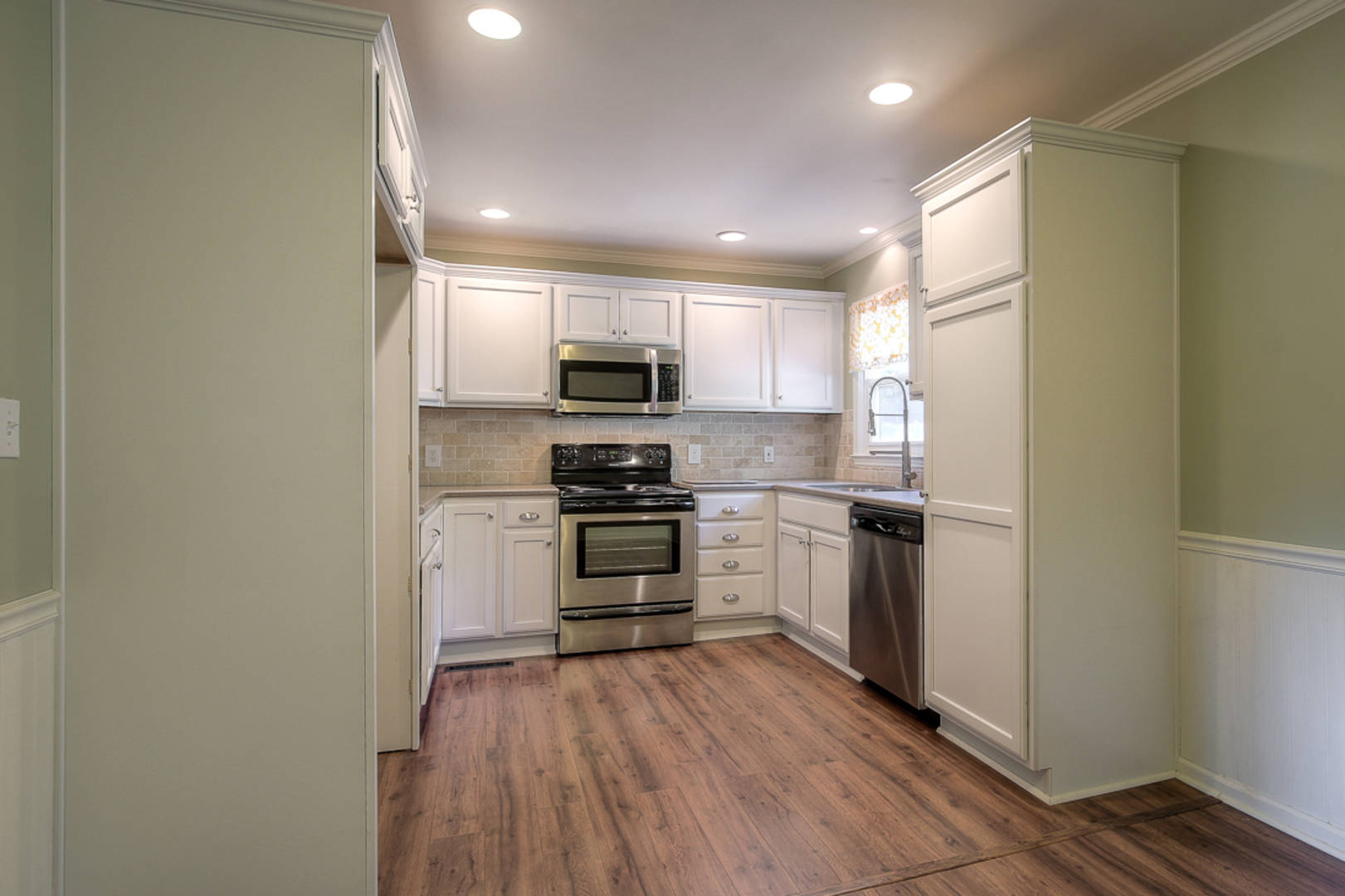 5606 Horton Street Mission, KS 66202