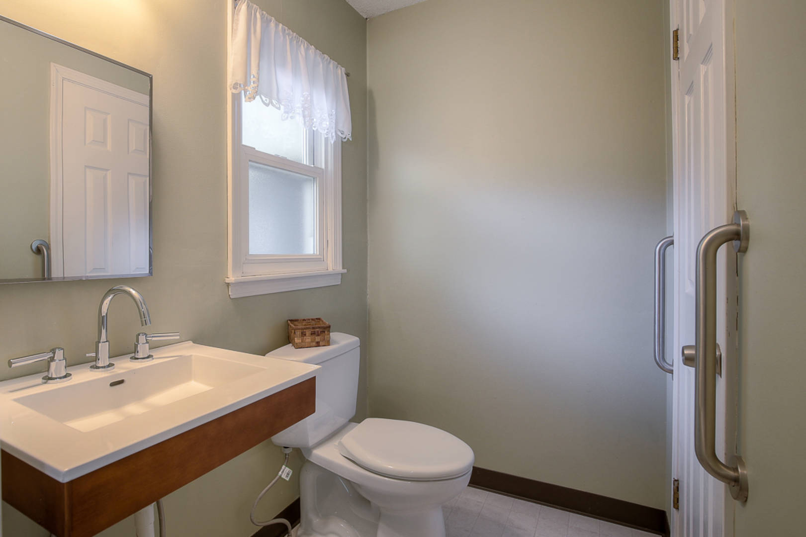 5606 Horton Street Mission, KS 66202