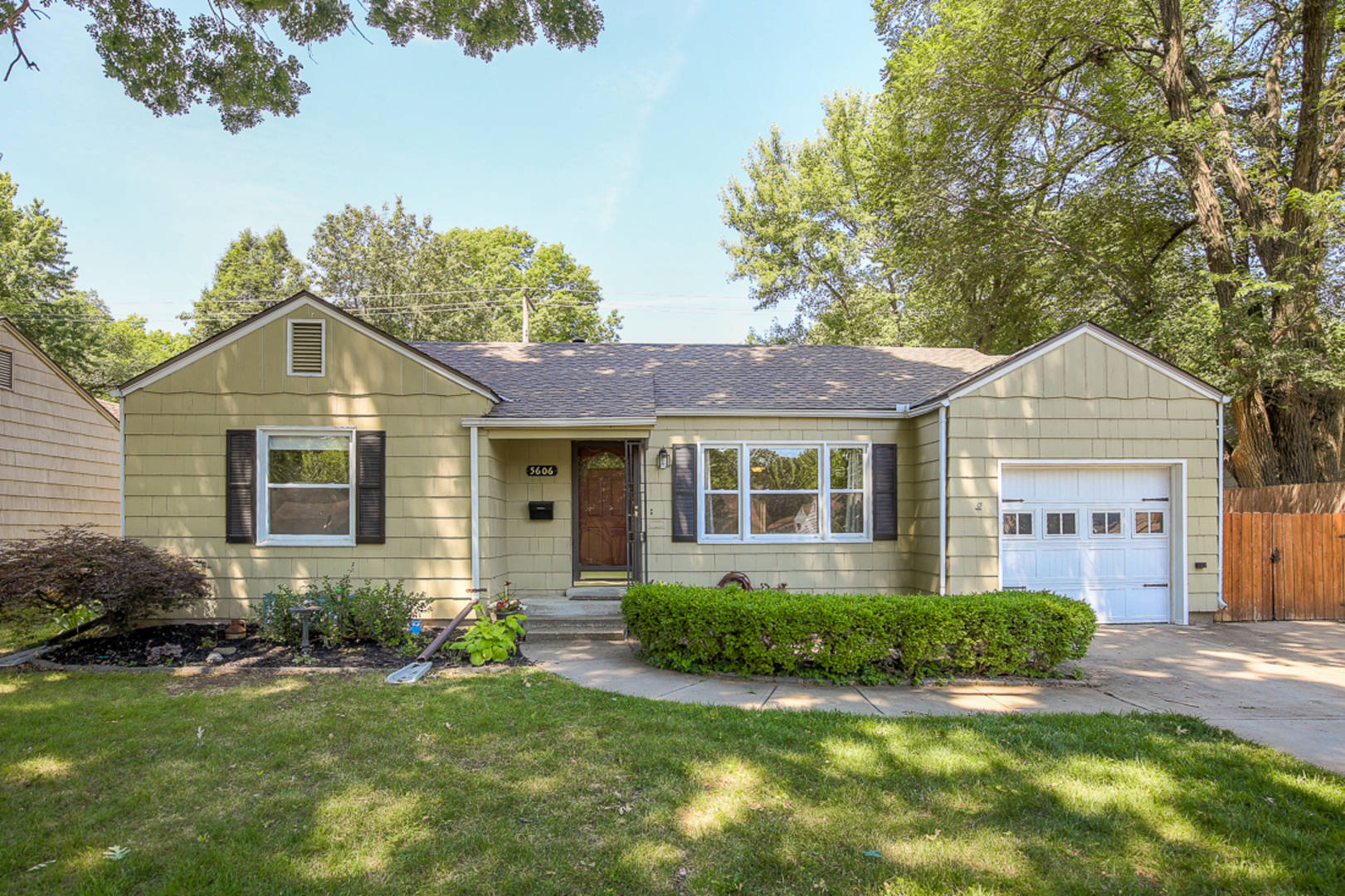 5606 Horton Street Mission, KS 66202