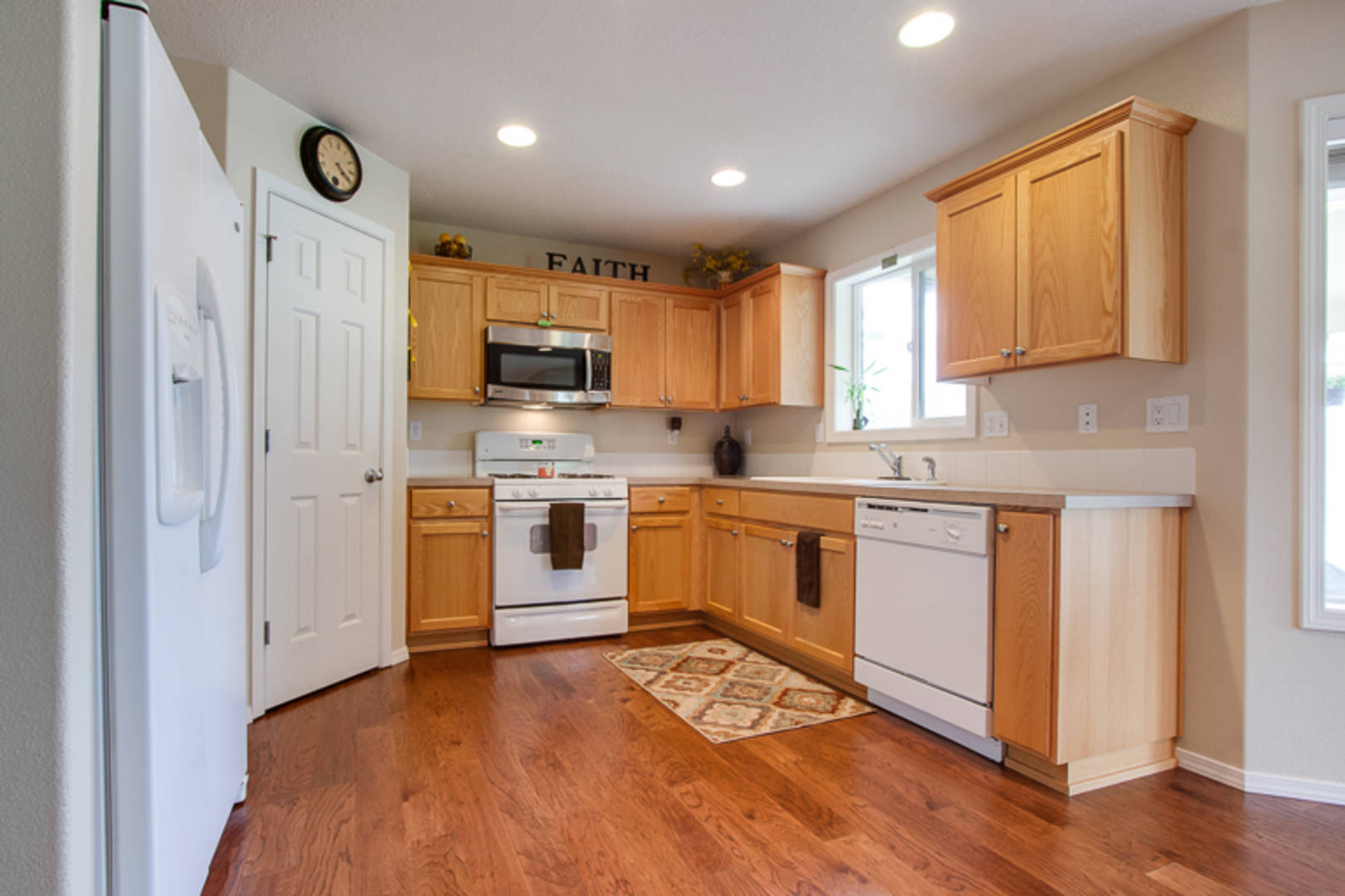 Brivity 721 NE Wintercrest Drive Mcminnville, OR 97128 Virtual Tour