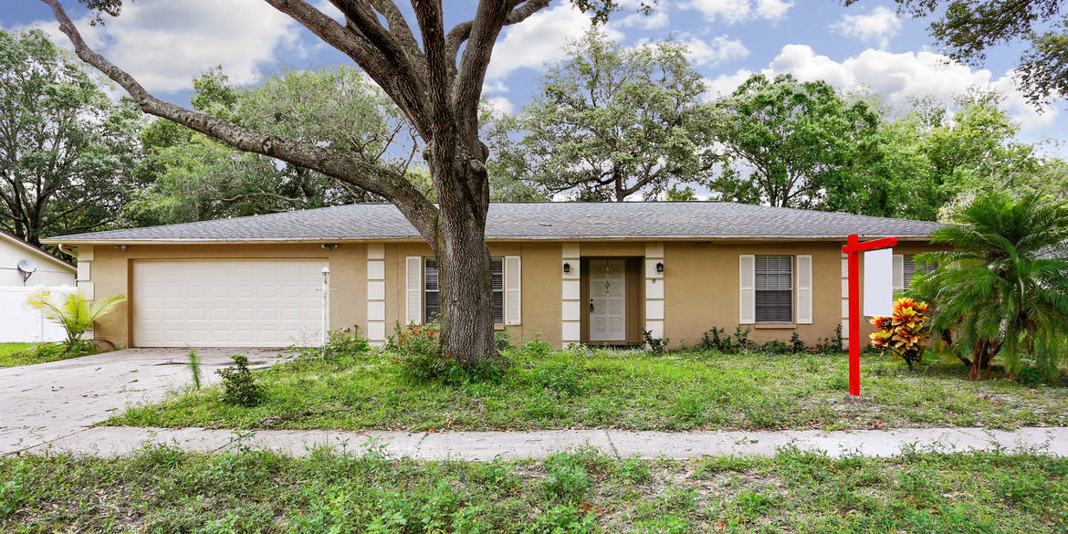 Brivity 14401 Brentwood Dr Tampa, FL 33618