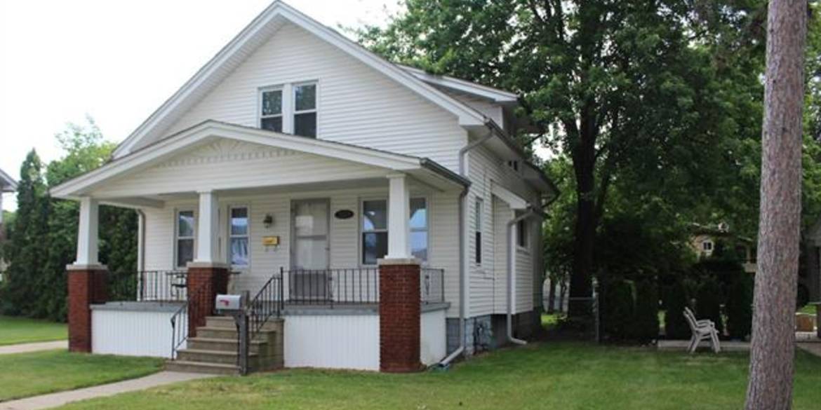 Brivity 2029 Evangeline Dearborn Heights, MI 48127