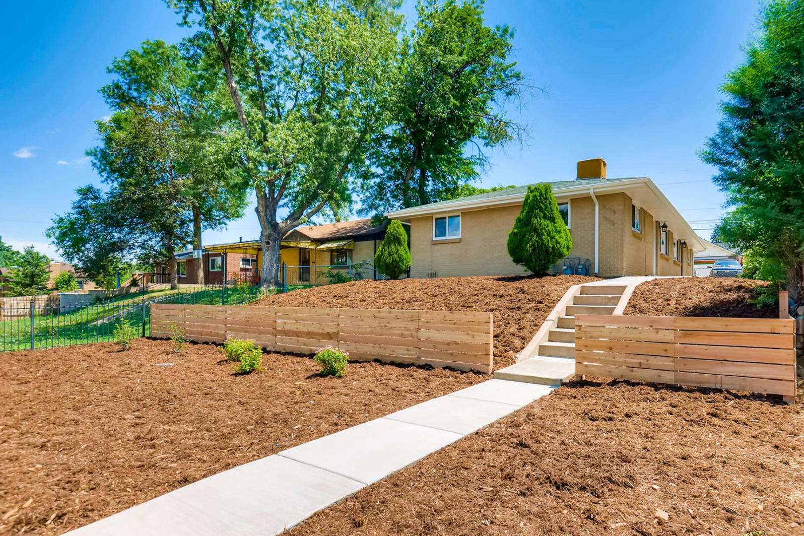 Brivity 3440 N Fillmore Street Denver, CO 80205 Virtual Tour