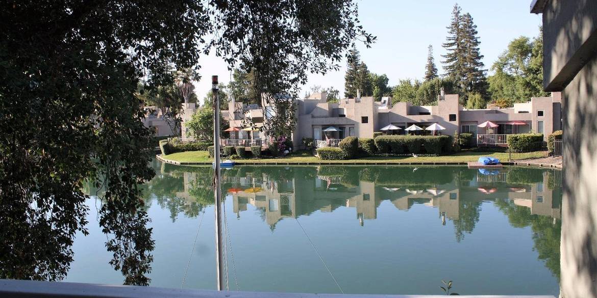 Brivity 6536 Embarcadero Drive 6 Stockton, CA 95219