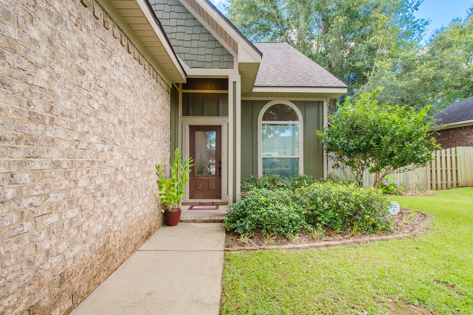552 Calibre Street Fairhope, AL 36532