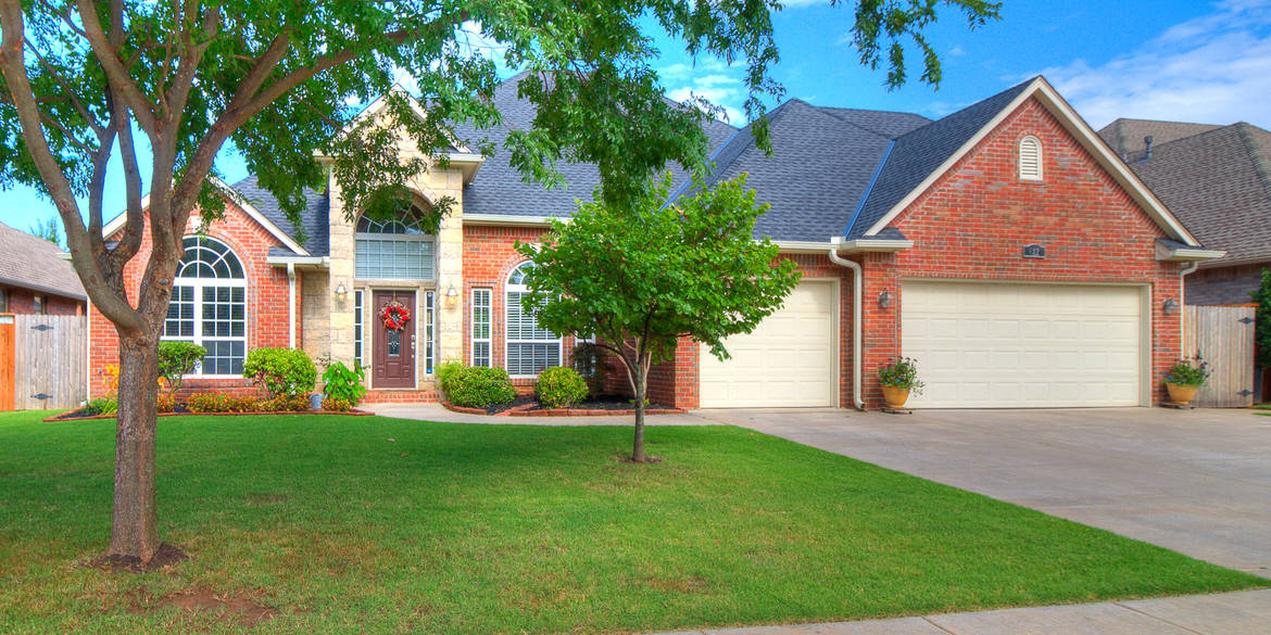 Brivity 612 Trisha Lane Norman, OK 73072