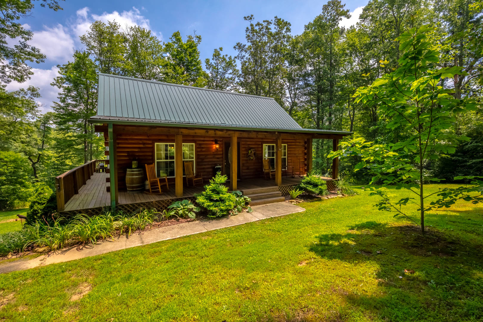 Brivity 182 Retreat Rd Hillsville, VA 24343 Virtual Tour