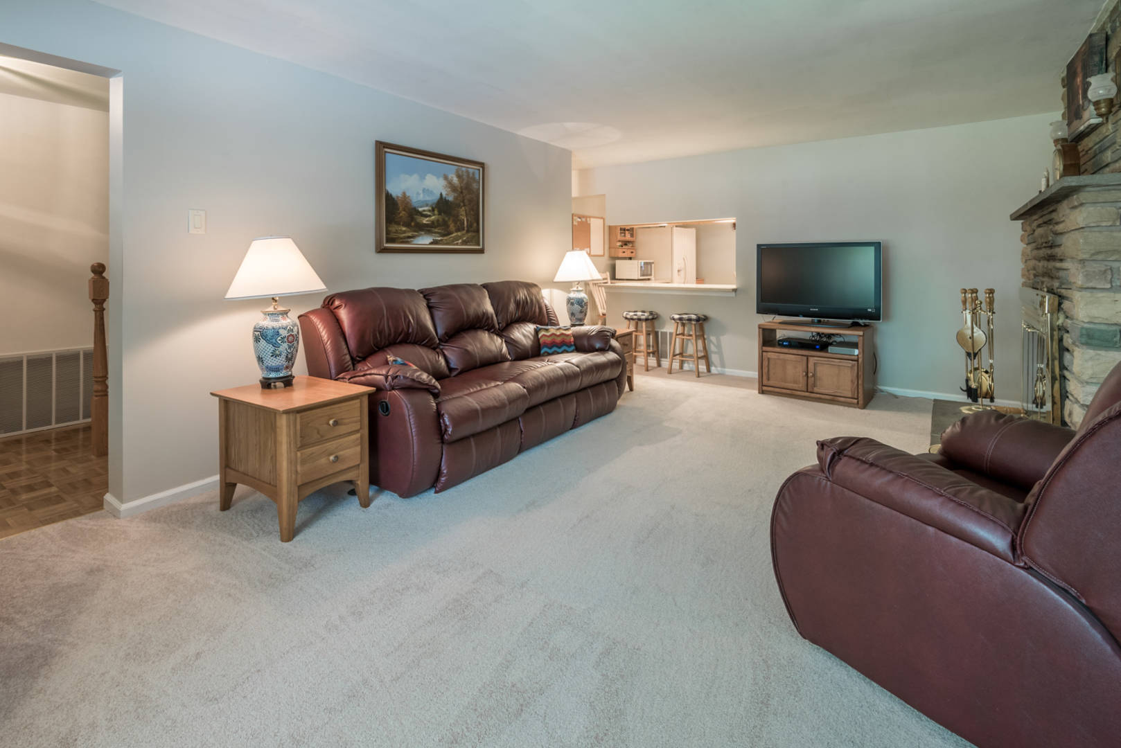 807 Herman Rd Horsham, PA 19044