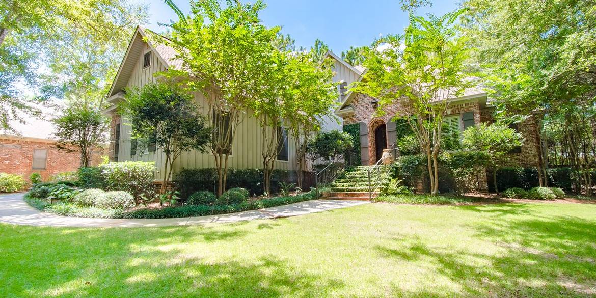 Brivity 112 Sandy Ford Road Fairhope, AL 36532