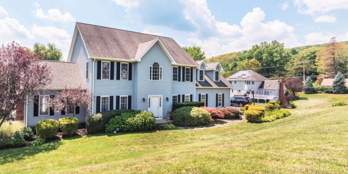 Brivity 1185 Jarvis Street Cheshire, CT 06410