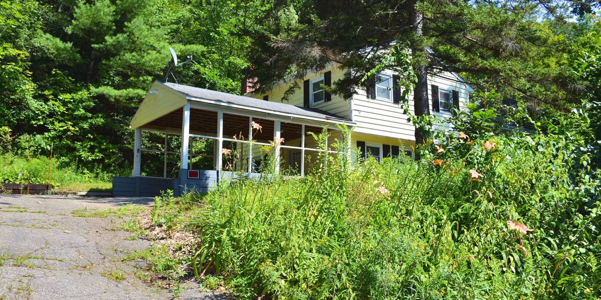 Brivity 380 North Main Street Bristol, NH 03222