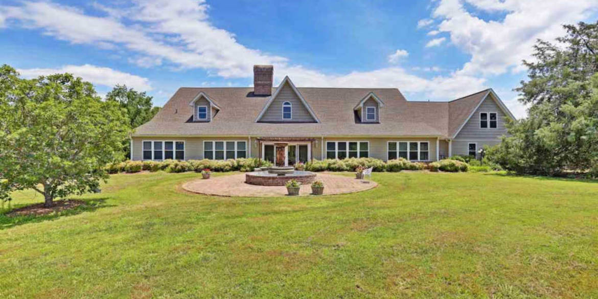 Brivity 4240 Dacusville Hwy Easley, SC 29640