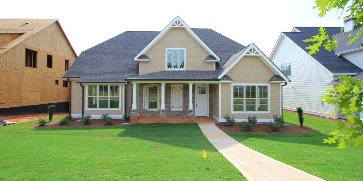 Brivity 145 Red Bluff Drive Athens, GA 30607