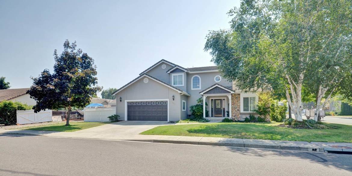 Brivity 861 Annalee Dr Central Point, OR 97502