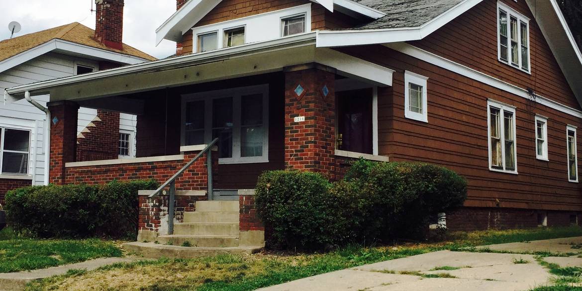 Brivity 1216 N Underhill Peoria, IL 61606