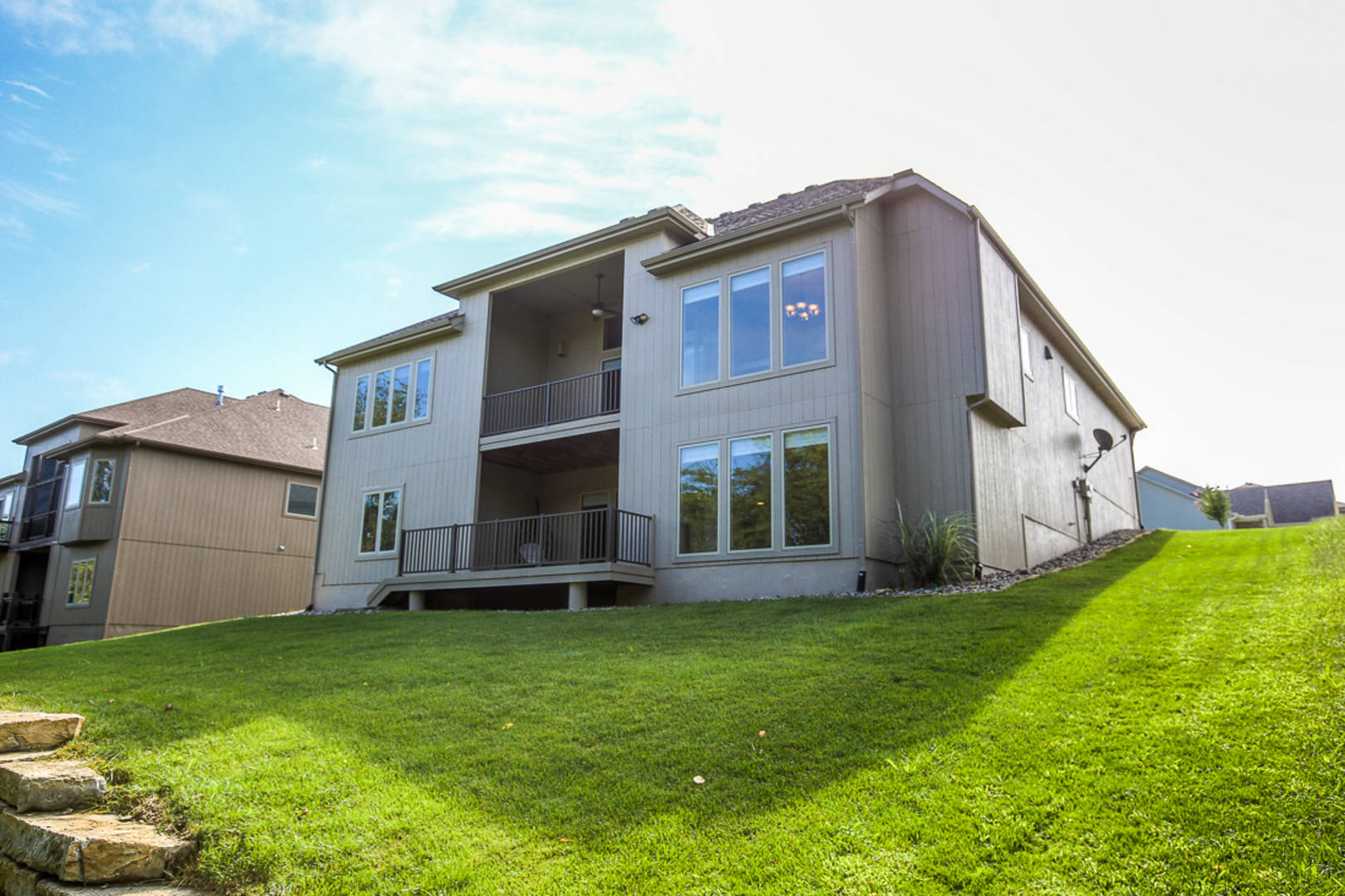 1836 NE Parks Summit Blvd Lees Summit, MO 64064