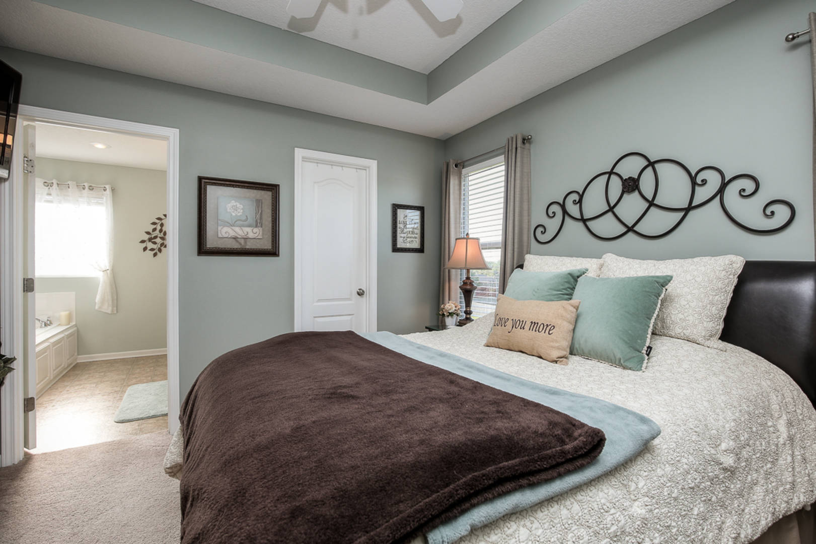 19605 East 6th Terrace North Independence, MO 64056