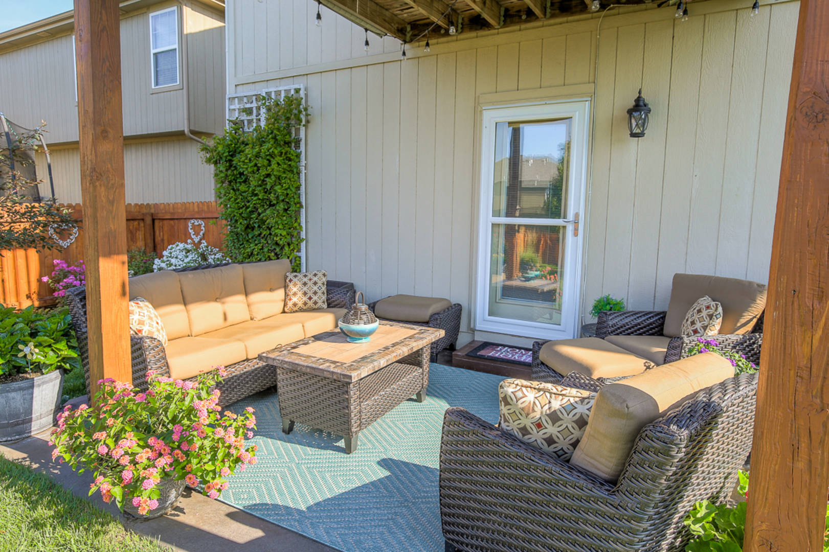 19605 East 6th Terrace North Independence, MO 64056