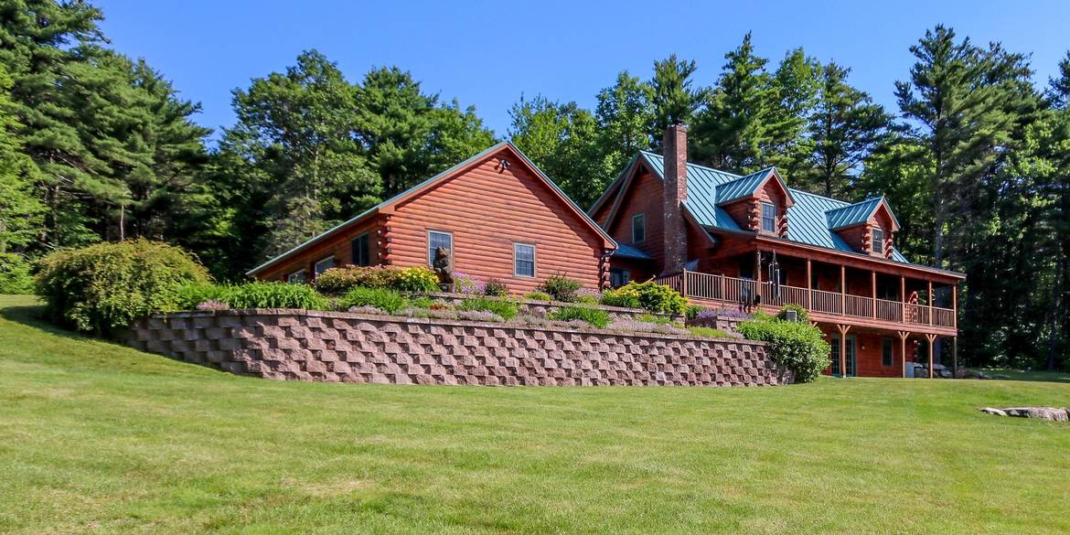 Brivity 445 Blackguard Rd Waterford, ME 04088