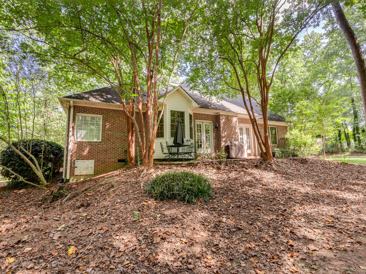 Brivity 206 Hunters Pointe Drive Spartanburg, SC 29303 Virtual Tour