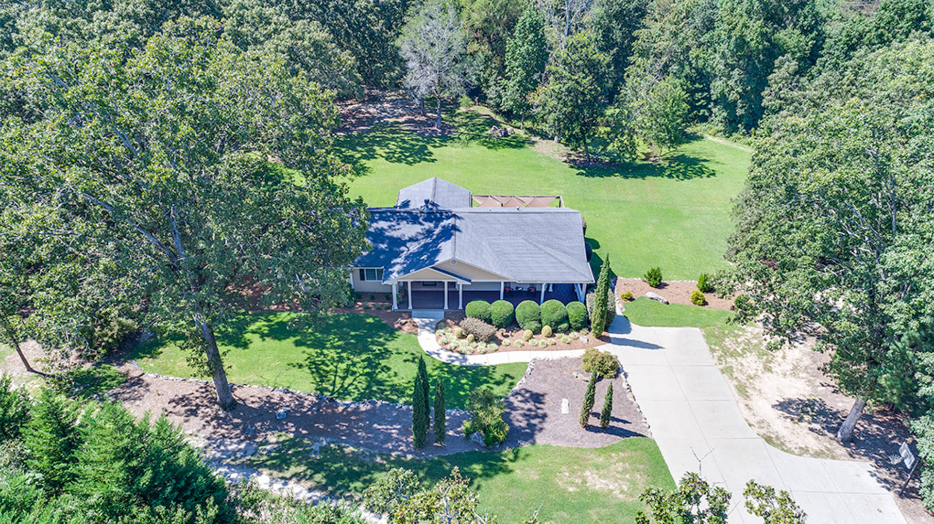 Brivity 2365 Rosebud Road Grayson, GA 30017 Virtual Tour