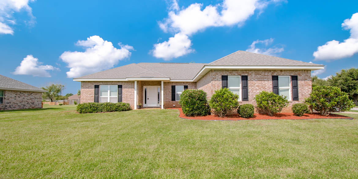 Brivity 17670 East View Loop Foley, AL 36535