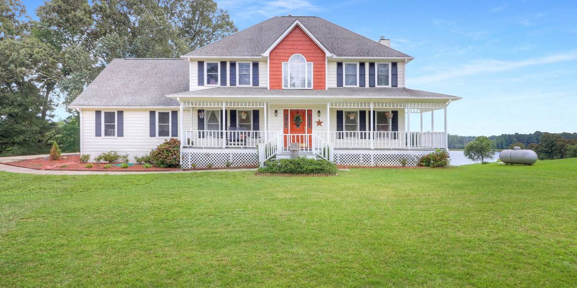 Brivity 335 Bear Creek Trail Hampton, GA 30228