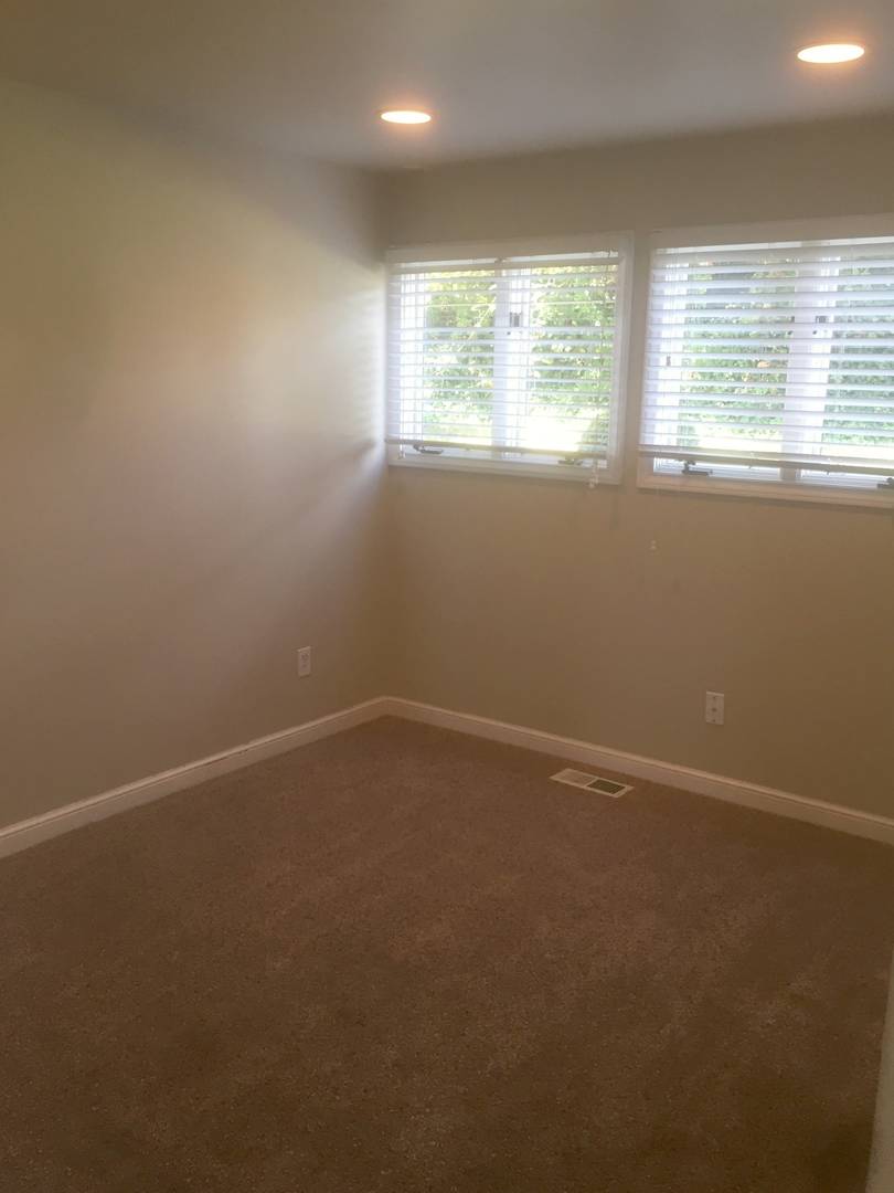8243 S 123rd Place Seattle, WA 98178