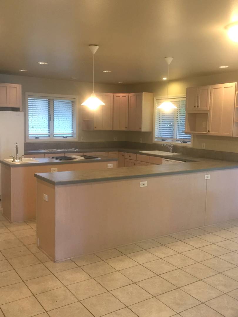 8243 S 123rd Place Seattle, WA 98178