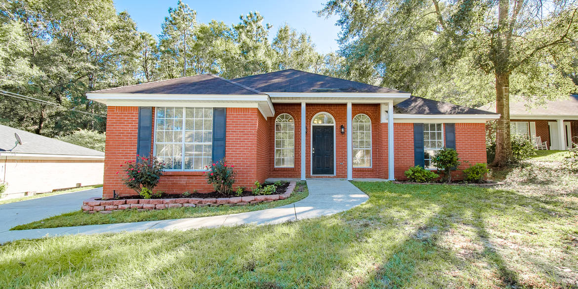 Brivity 114 Shiloh Drive Daphne, AL 36526