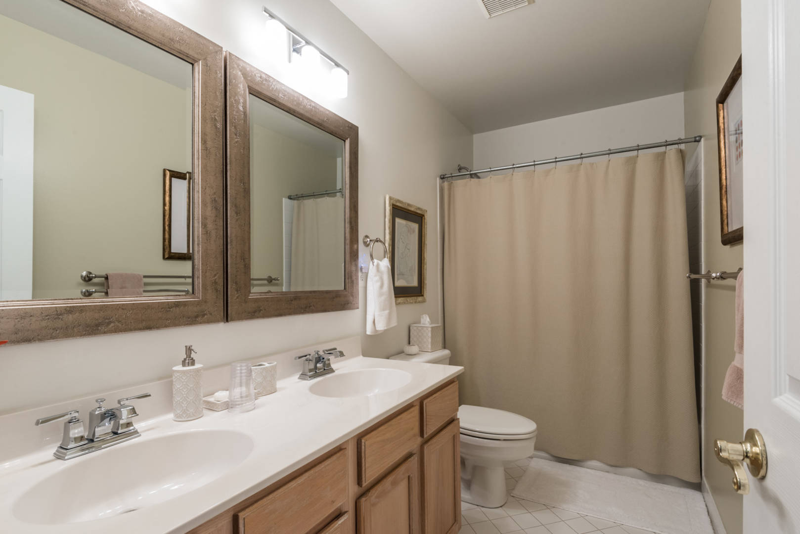 125 Glenwood Ave Collegeville, PA 19426