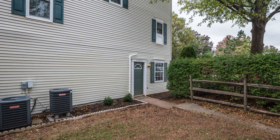 Brivity 4101 Pleasant Meadow 87C Chantilly, VA 20151