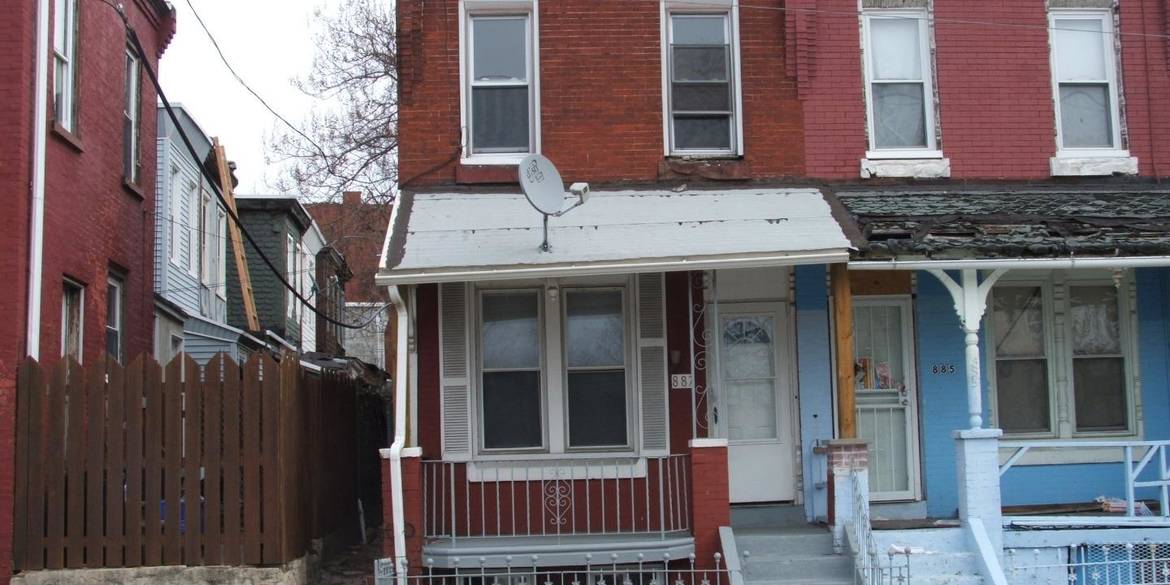 brivity-887-n-46th-street-philadelphia-pa-19139