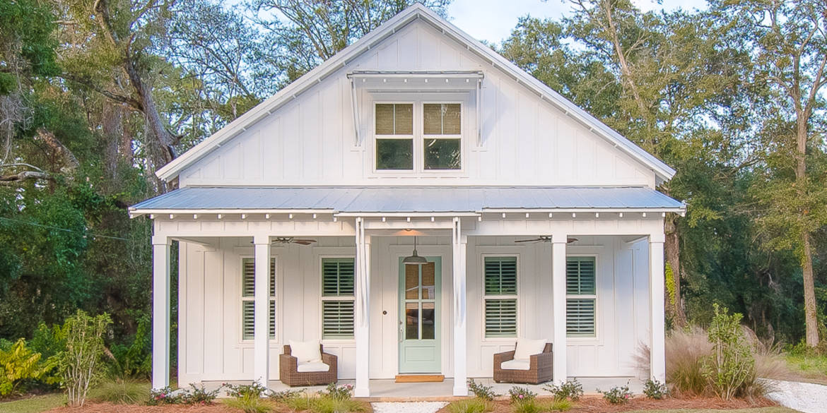 Brivity 405 Grand Ave Fairhope, AL 36532