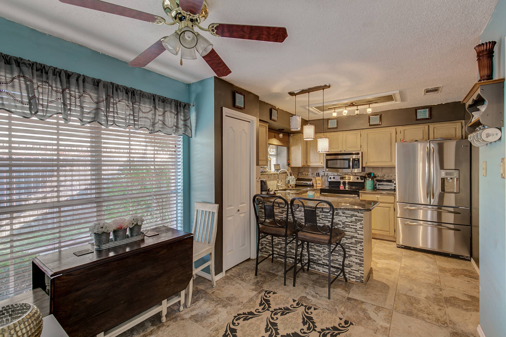 540 Chimney Rock Rd Fort Worth, TX 76140