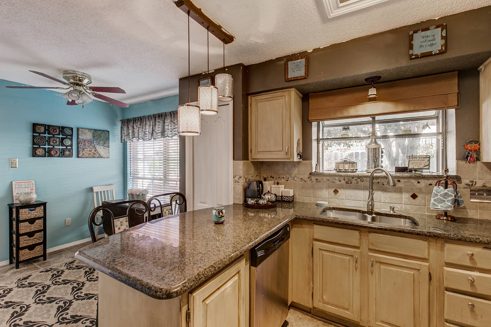 540 Chimney Rock Rd Fort Worth, TX 76140