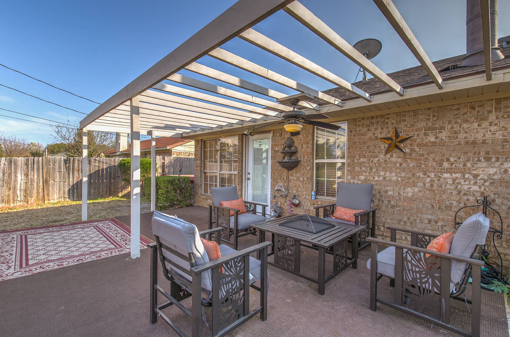 540 Chimney Rock Rd Fort Worth, TX 76140