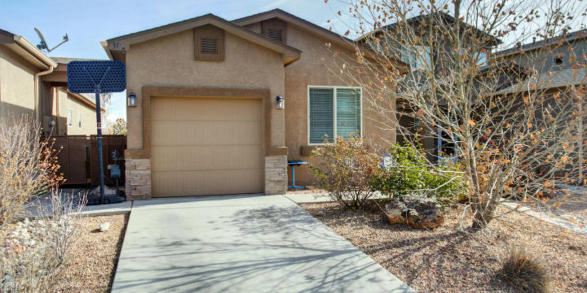 Brivity 3172 Morrissey Street Southwest Albuquerque, NM 87121