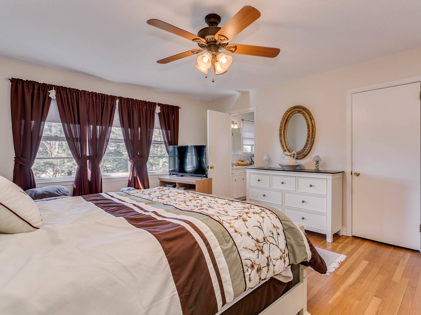 Brivity 524 Perrin Drive Spartanburg, SC 29307 Virtual Tour