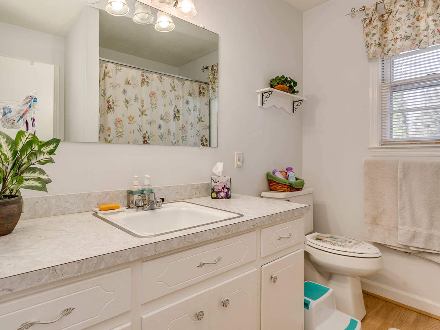 Brivity 524 Perrin Drive Spartanburg, SC 29307 Virtual Tour