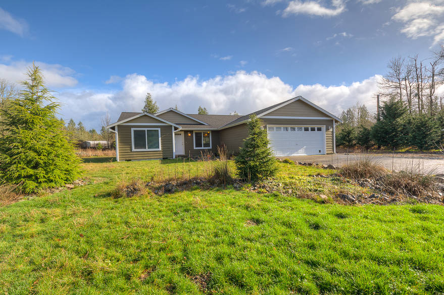 Brivity 5915 340th St E Eatonville, WA 98328